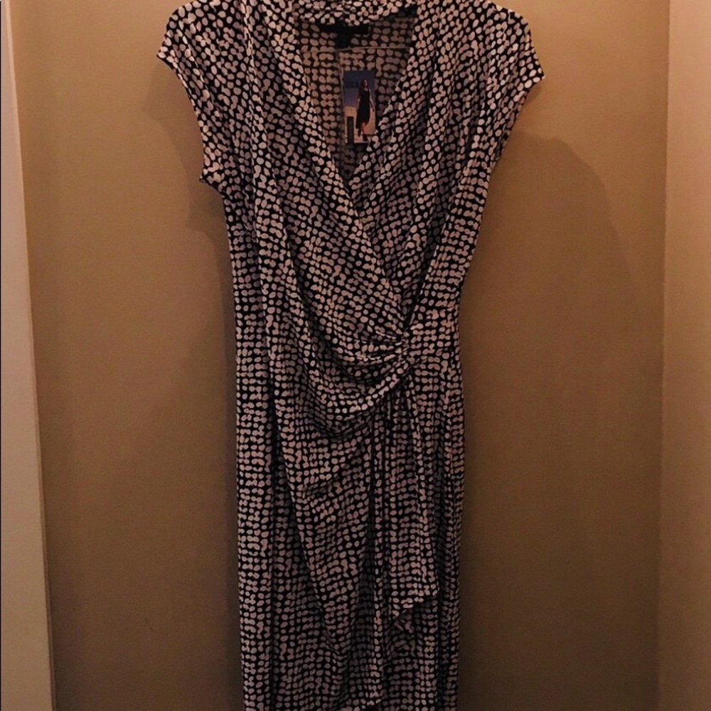 DONATED! Dress by Karen Kane - Picture 5 of 5